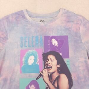 Selena Band Short Sleeve Crew Neck Shirt Womens Size Extra Large XL Purple